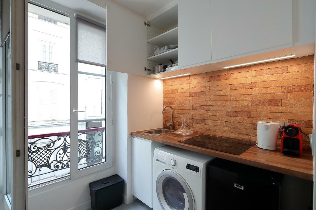 Апартаменти Studio De Charme Proche Tour Eiffel Et Rue Cler Париж Екстер'єр фото